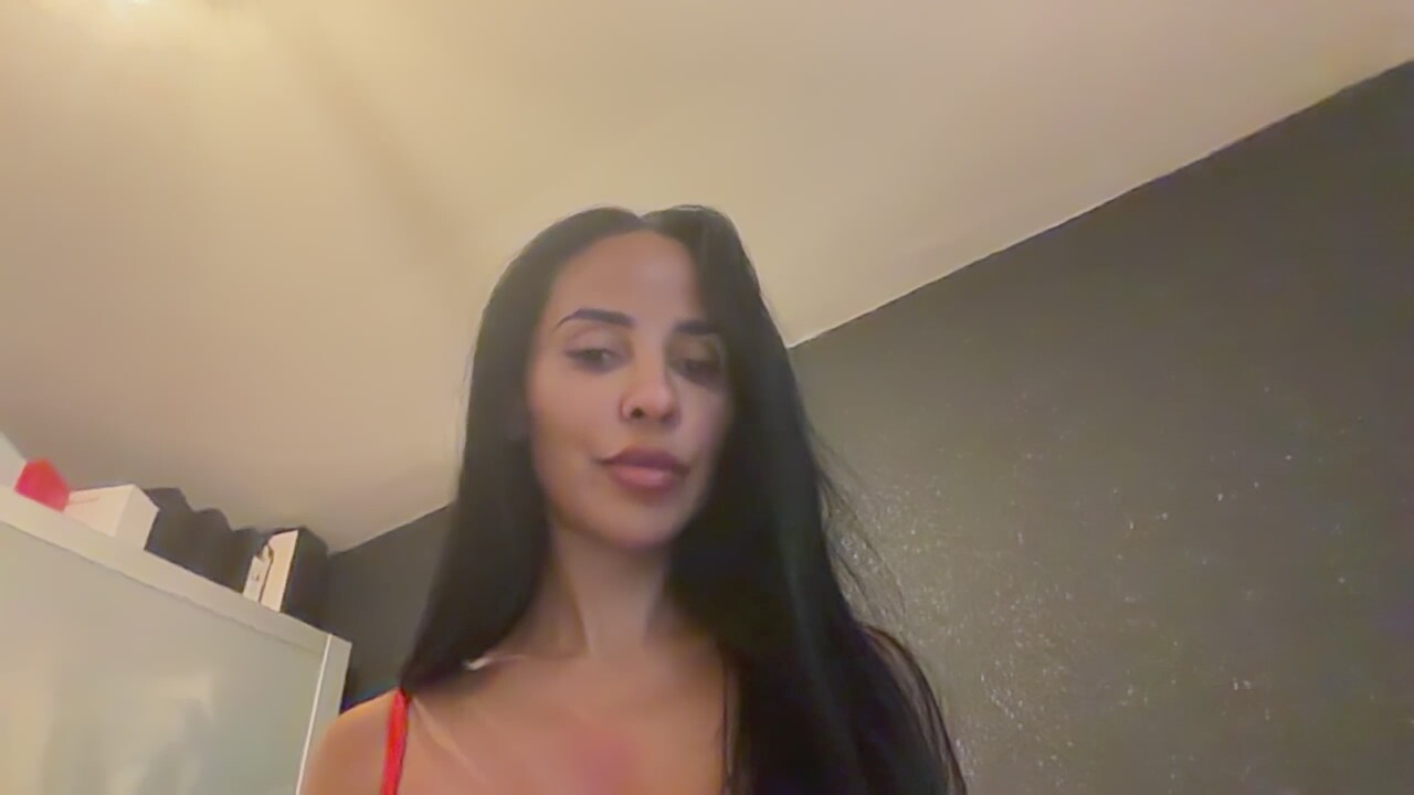Shybuttcute