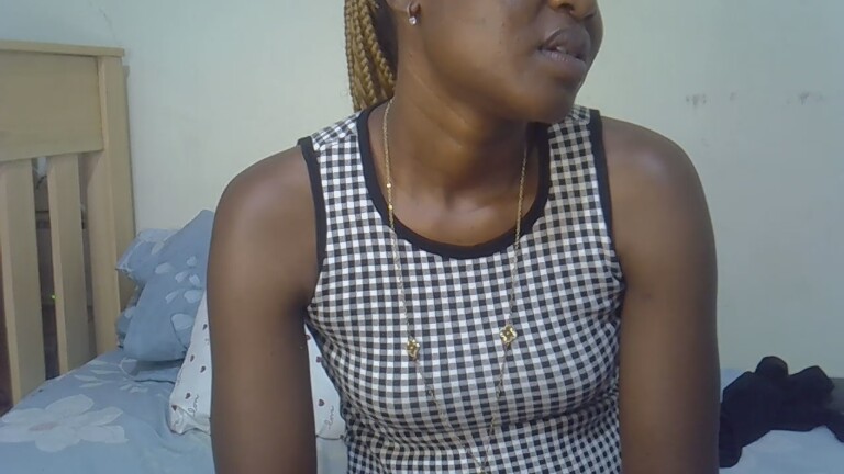 EbonyluxeXX's Streamate show and profile