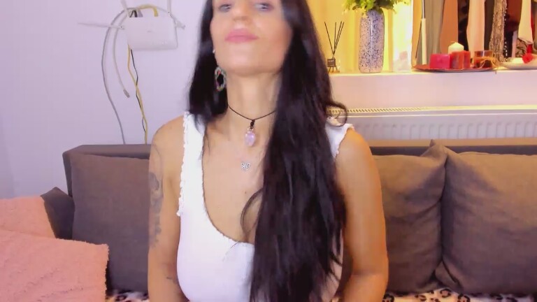 AlphaQueen's Streamate show and profile