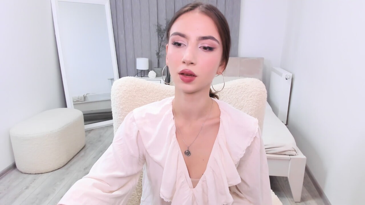 SarahTray